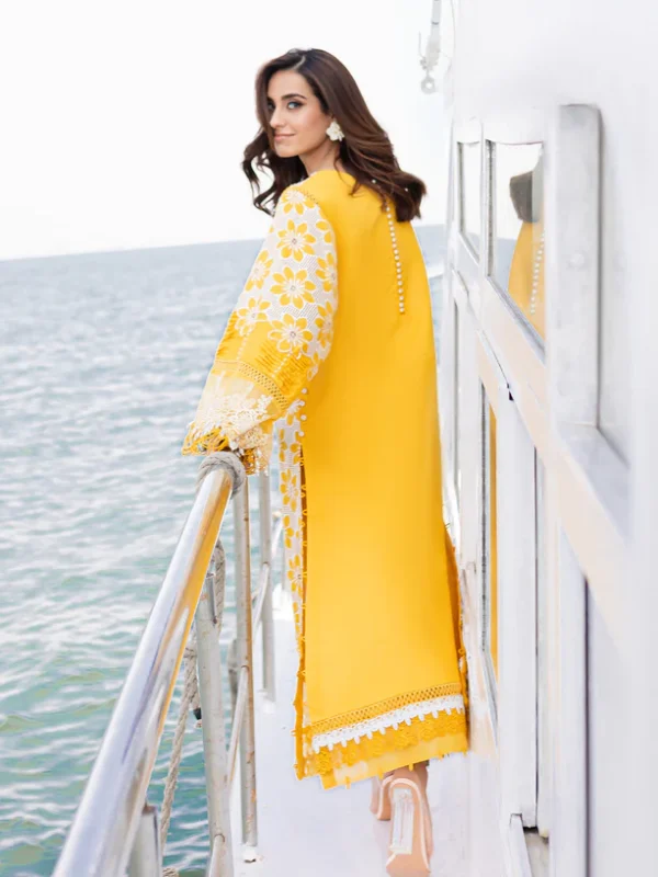 MS-02 | 3 PC Luxury Lawn - Image 4
