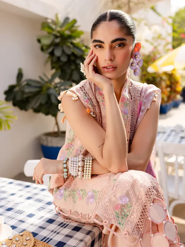MS-08 | 3 PC Luxury Lawn - Image 5