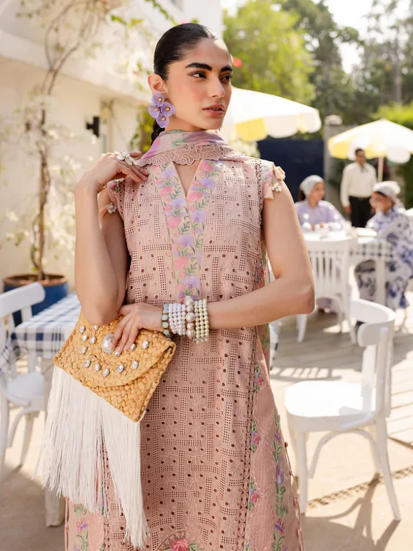 MS-08 | 3 PC Luxury Lawn - Image 2