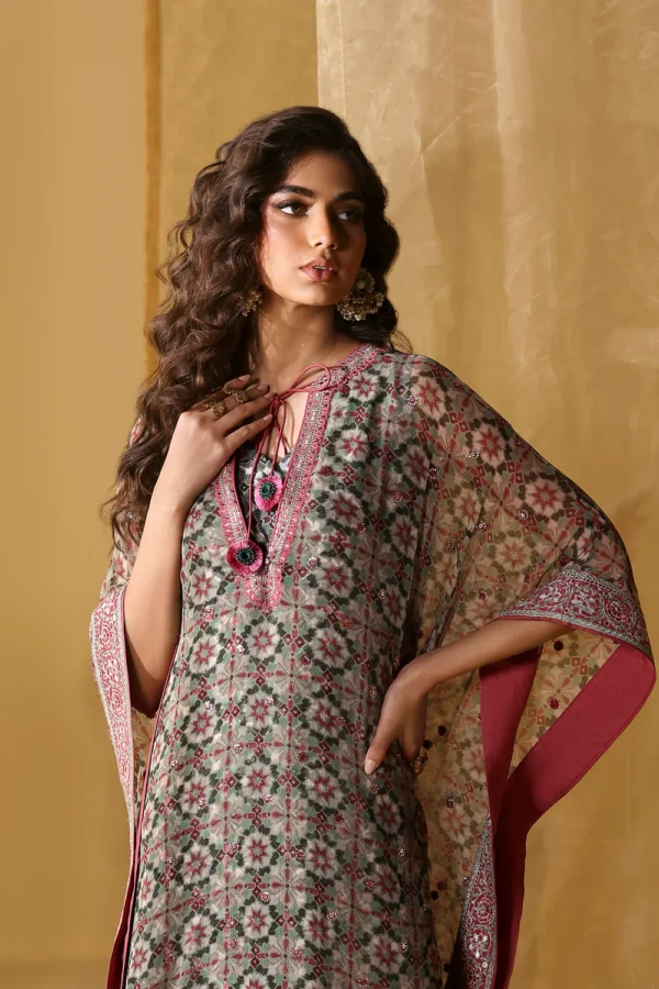 EMBROIDERED KAFTAN - Image 4